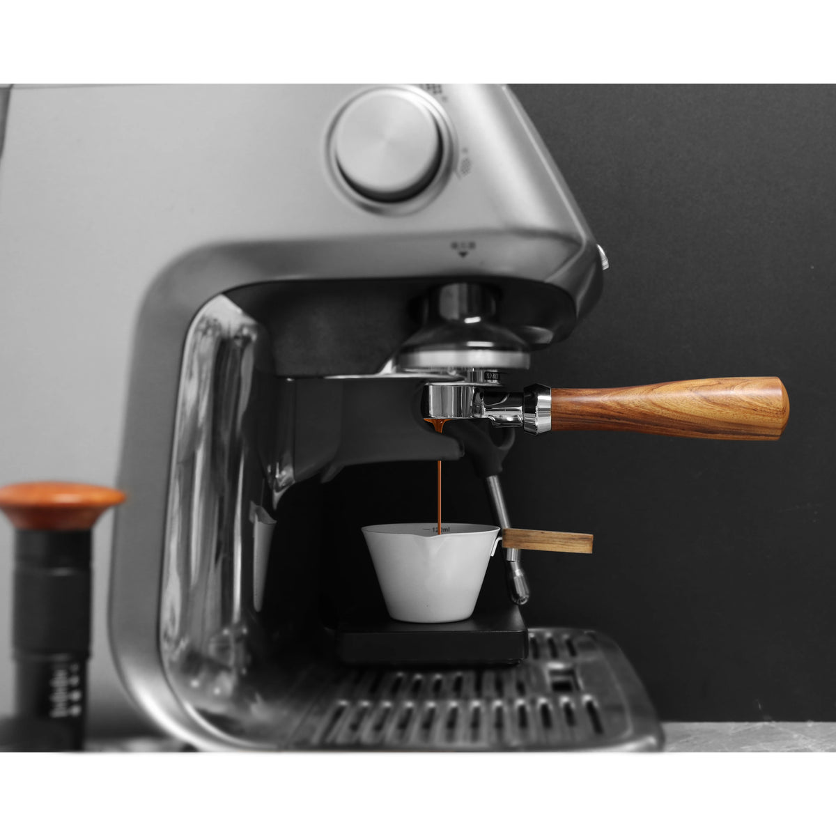 LePresso 51mm Bottomless Portafilter Brown – image 9