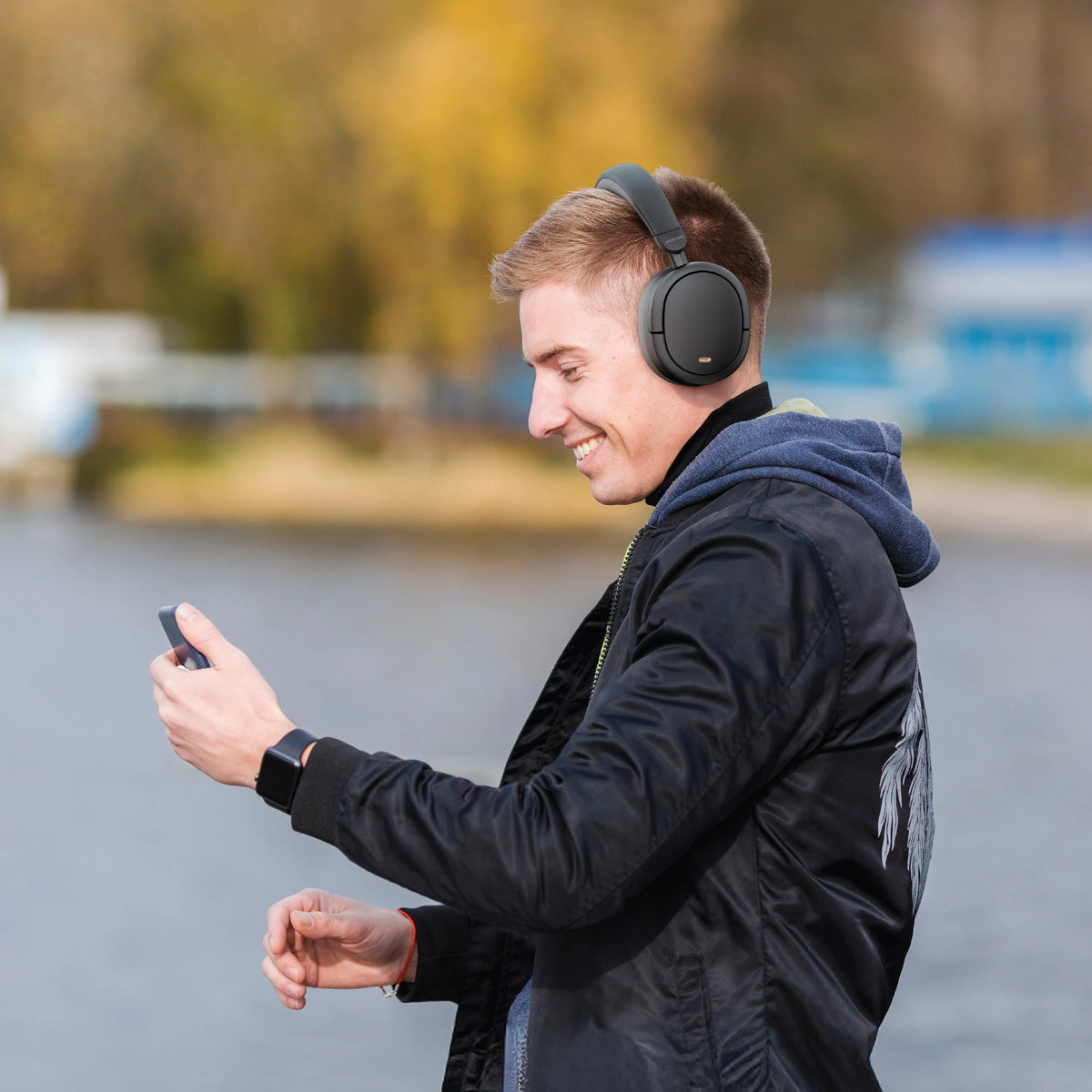 Green Lion Sweden Wireless Headphones - Black – image 2