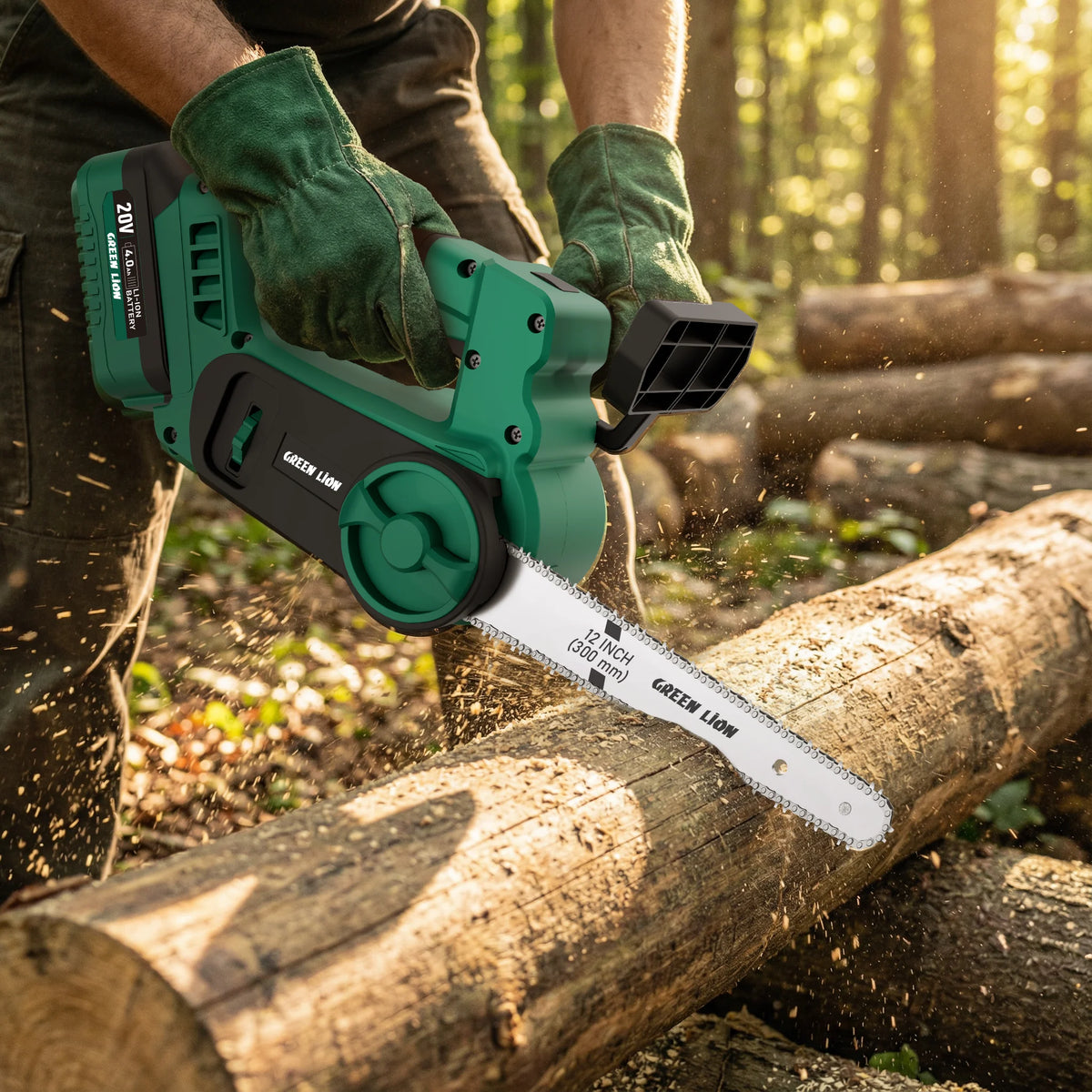 Green Lion GES-12 Cordless Electric Chainsaw 12''Bar 20 V 4.0 Ah Battery – image 4