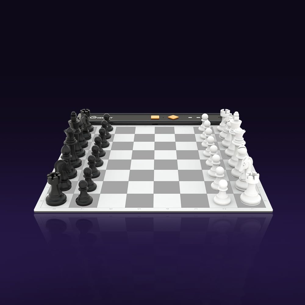 رقعة شطرنج ذكية تشيسنات مع حقيبة تخزين Chessnut Go Ultimate Portable Travel Electronic Chessboard
