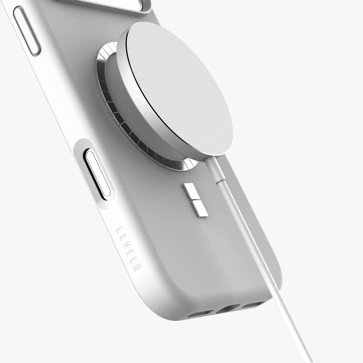 كفر ليفيلو Iris من السيليكون المتوافق مع MagSafe لآيفون 17 برو وبرو ماكس – تفاصيل المنتج والعبوة