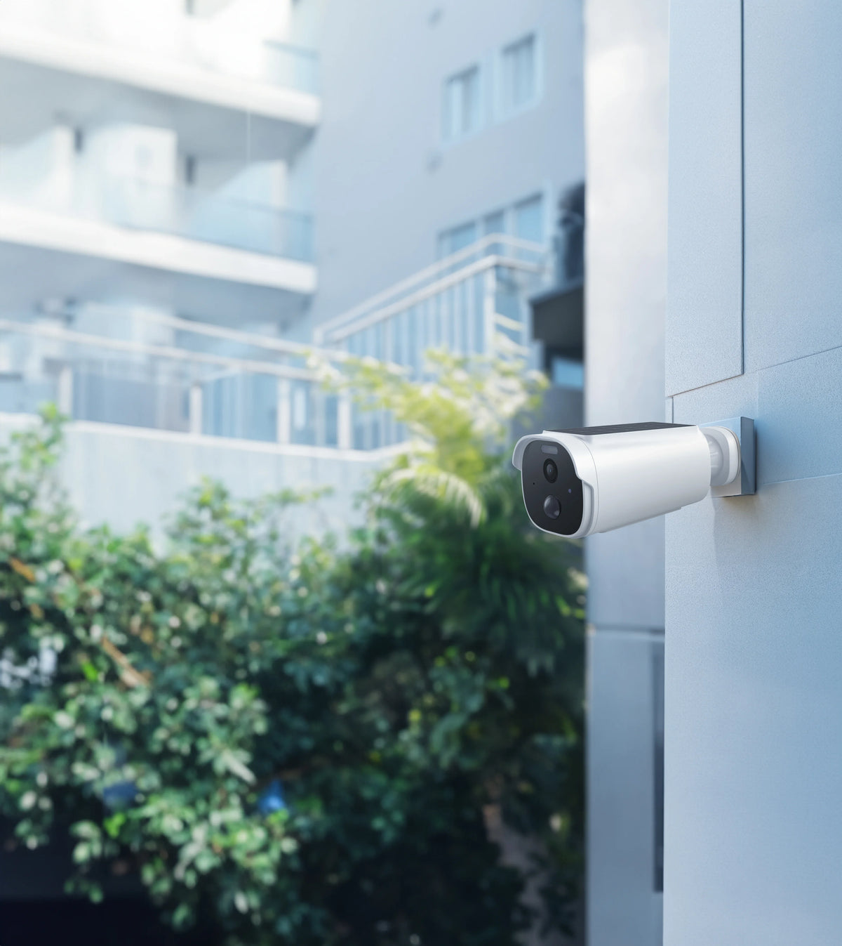 Powerology Built in Solar Outdoor Camera White – image 1