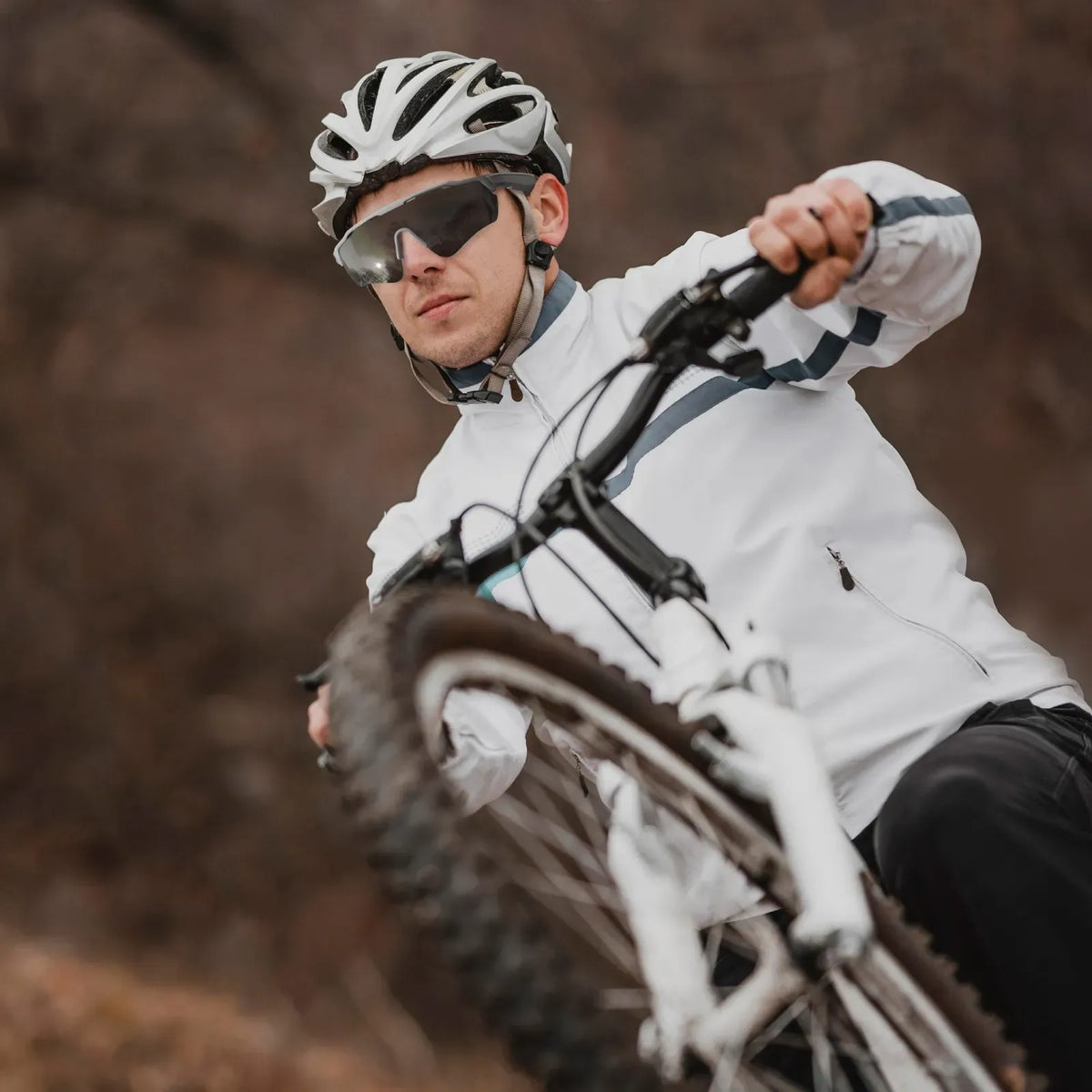 Green Lion Adventure Smart Sports Eyewear - Black