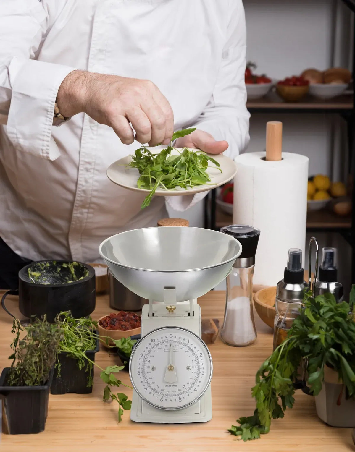Green Lion Vintage Kitchen Scale Cream – image 7