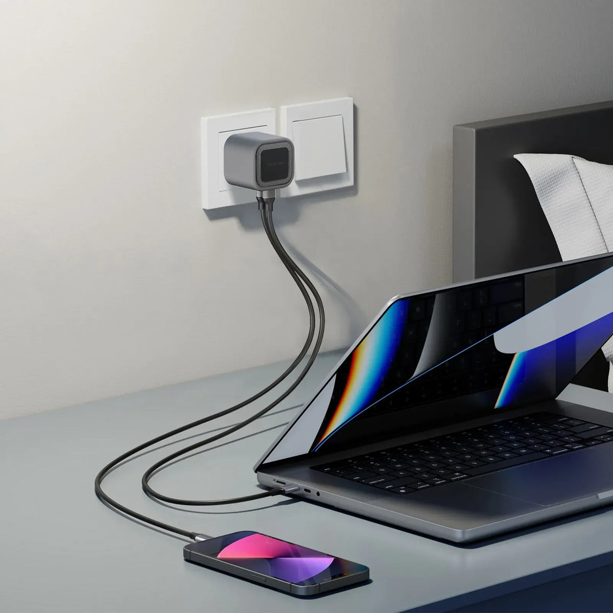 Green Lion Premium Series Foldable Wall Charger UK Plug PD 35 W - Gray – image 3