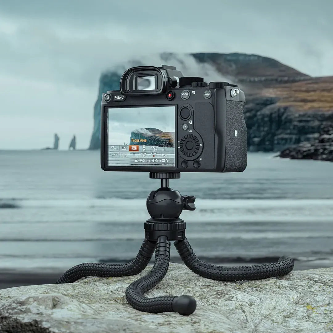 Green Lion Flexible Tripod with Foam Grips Black – image 4