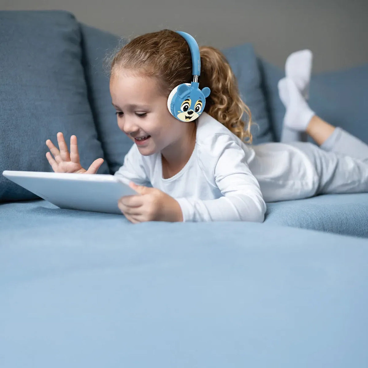 Green Lion GK-500 Kids Wireless Headphone - Blue – image 2