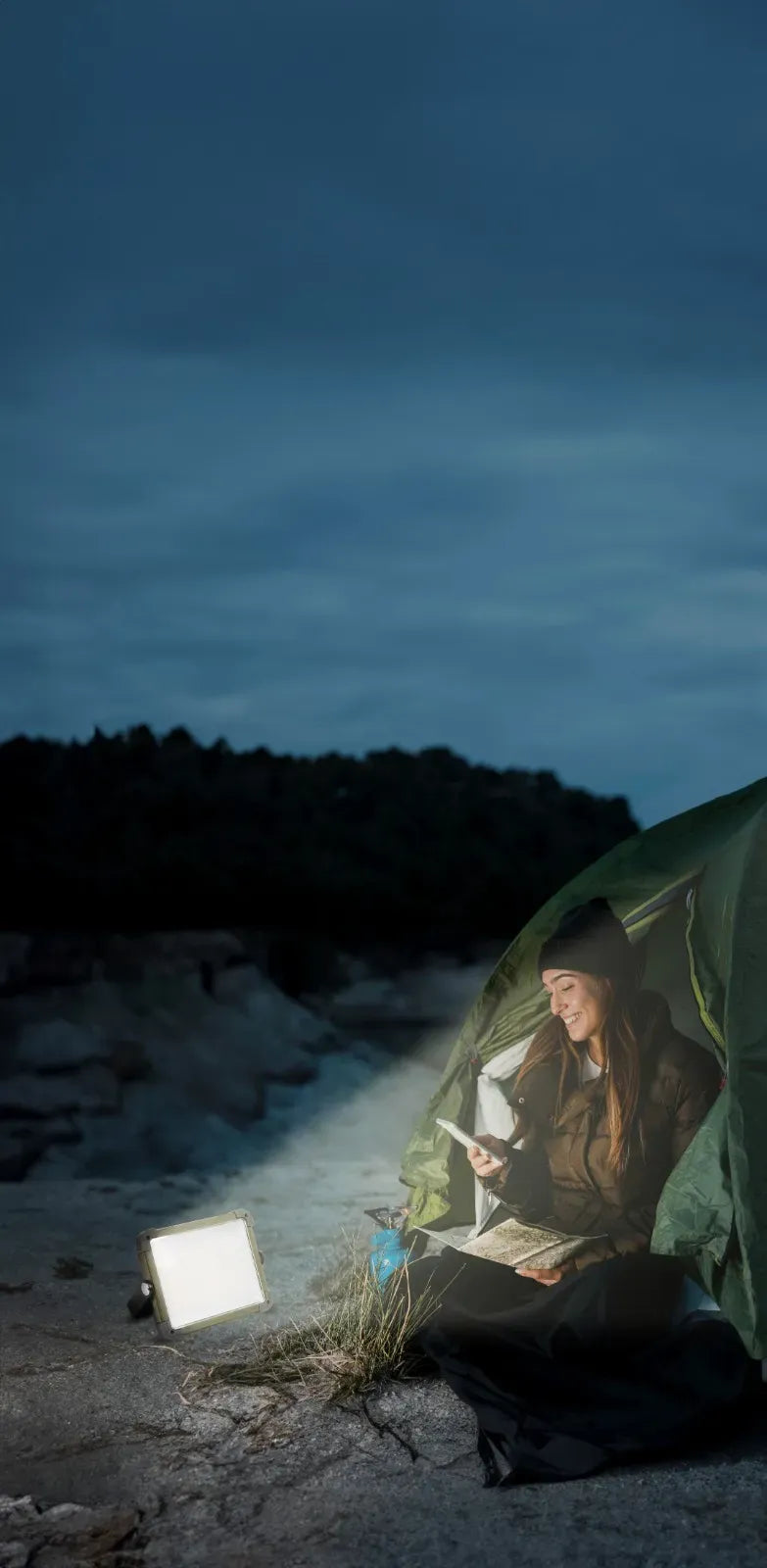 Green Lion Solar Camping Light 7200mAh Silver – image 4