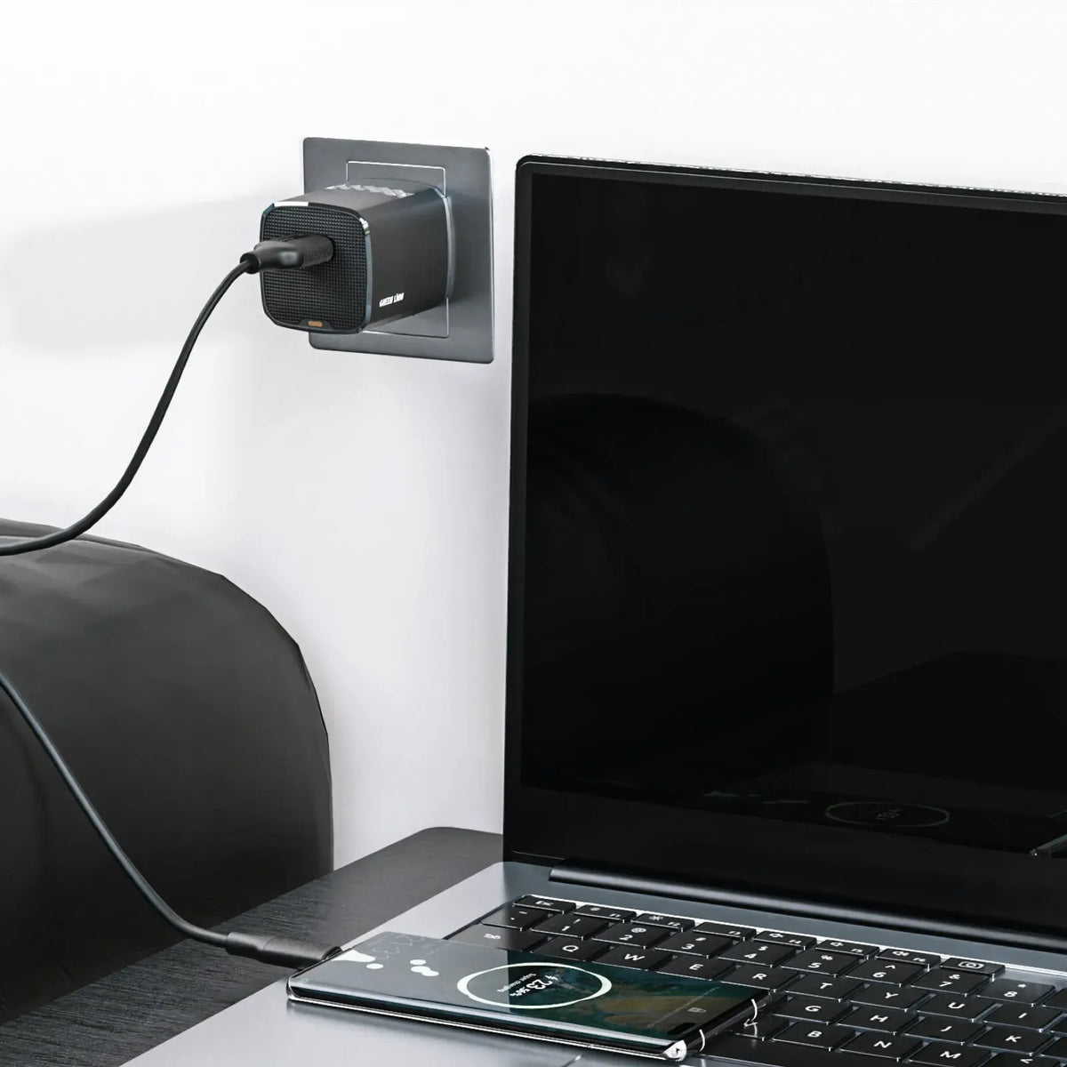 Green Lion Single Port Wall Charger Black – image 3